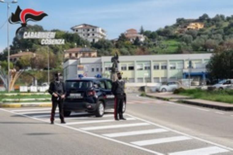 images Bisignano, serviva droga nel suo bar: arrestato un 27enne