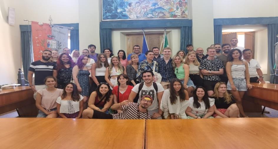 Molochio, 30 giovani impegnati nel progetto Erasmus+"Taste Before You Waste" dell'associazione PrimOlio