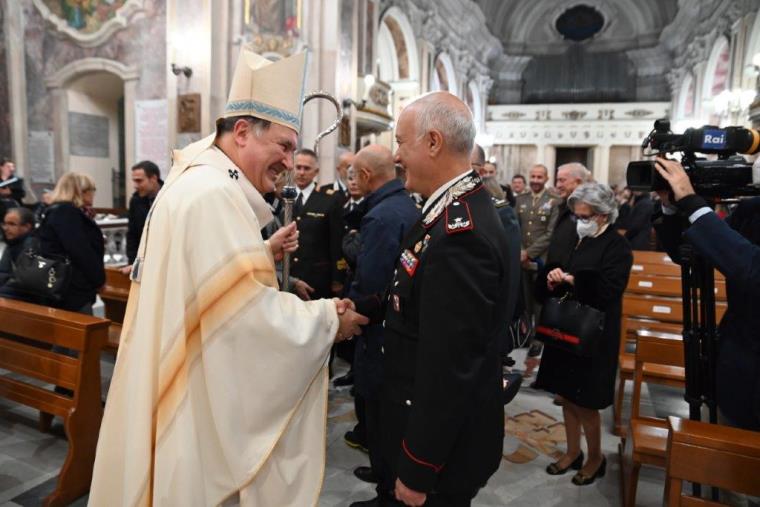 images Catanzaro, i carabinieri celebrano la Virgo Fidelis 


