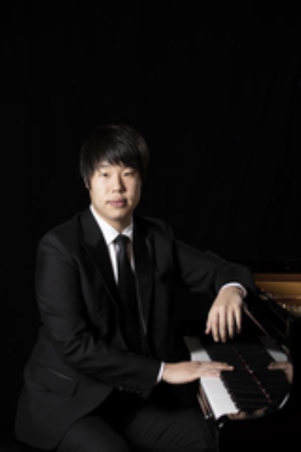 images Il pianista Jae Hong Park vincitore del Premio Busoni 2021 in concerto al teatro Manfroce di Palmi per AMA Calabria