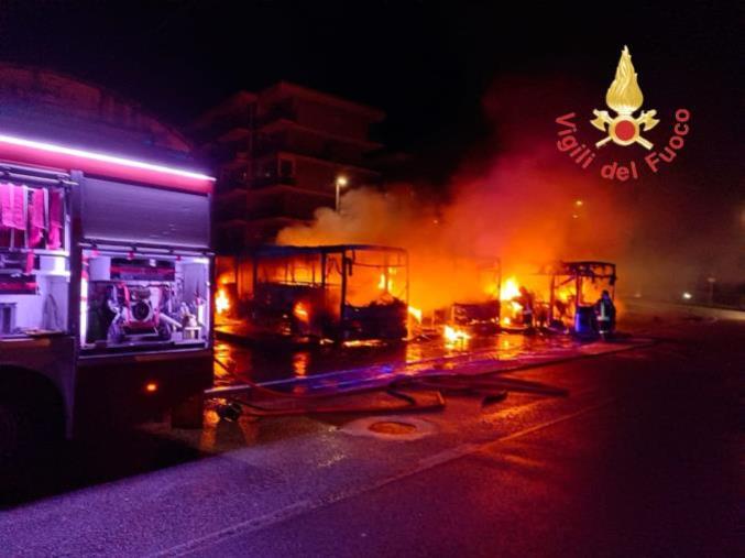 Autobus in fiamme a Diamante, solidarietà all'azienda da Anav Calabria