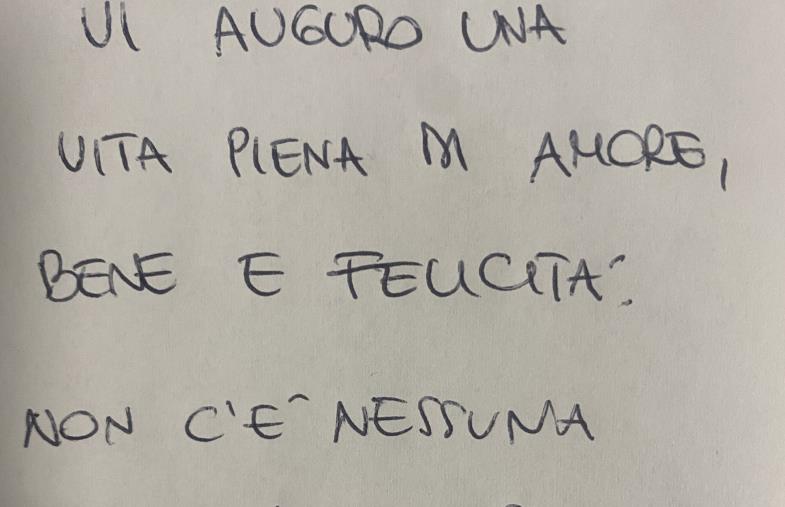 images Catanzaro, libri in dono ai bimbi per regalargli un sorriso: la mamma commossa ringrazia