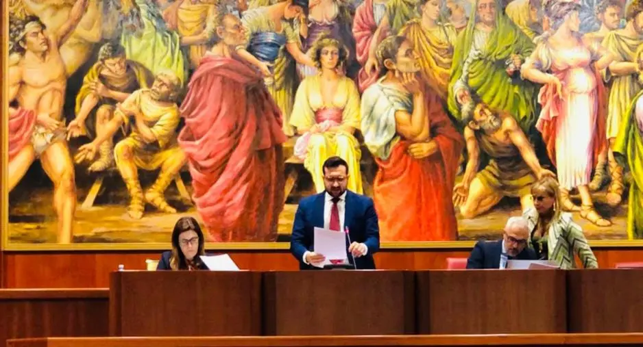 Promozione della nascita delle Comunità energetiche, il Consiglio regionale approva  la proposta di legge del consigliere Cirillo 