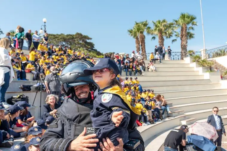 images Sul lungomare di Reggio, la Polizia presenta “Il Mio Diario” 2023-24