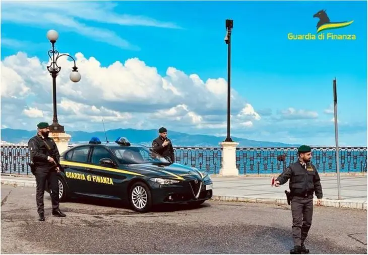 images Catturato a Reggio il presunto autore di un tentato omicidio avvenuto in pieno centro città 