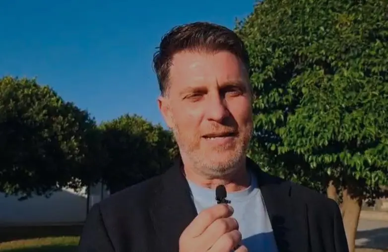 images Comunali 2025, Cropani risceglie Raffaele Mercurio: "Una vittoria stupenda" (VIDEO)