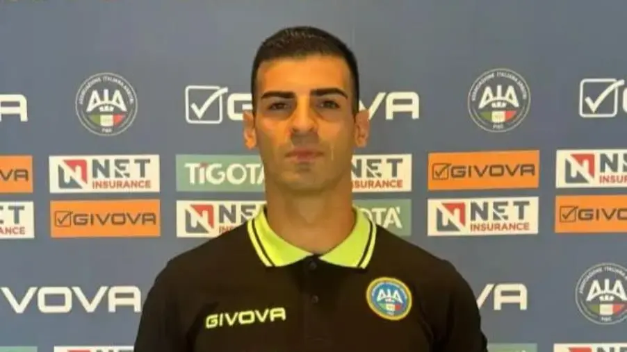 Il fischietto calabrese Francesco Aloise promosso nei campionati dei professionisti 
