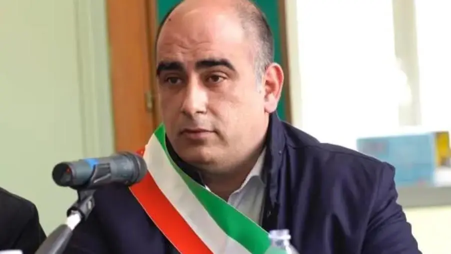 Caos concessioni balneari a Soverato: l'allarme del sindaco dopo la sentenza del TAR