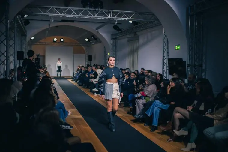 “Inverso”, in passerella le creazioni degli studenti della Scuola di Fashion design a Catanzaro