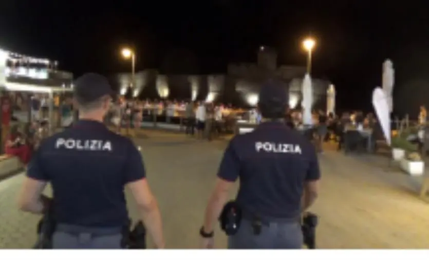Crotone, il bilancio della Polizia nell’operazione “Ferragosto sicuro”  