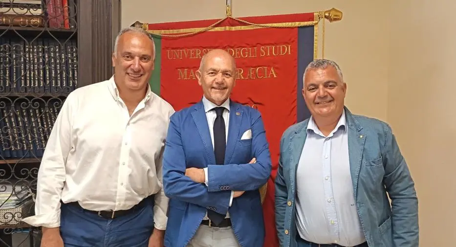 UMG di Catanzaro e Avis siglano un protocollo d'intesa 