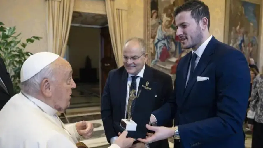 “Concerto con i Poveri”, Michele e Antonio Affidato incontrano Papa Francesco 
