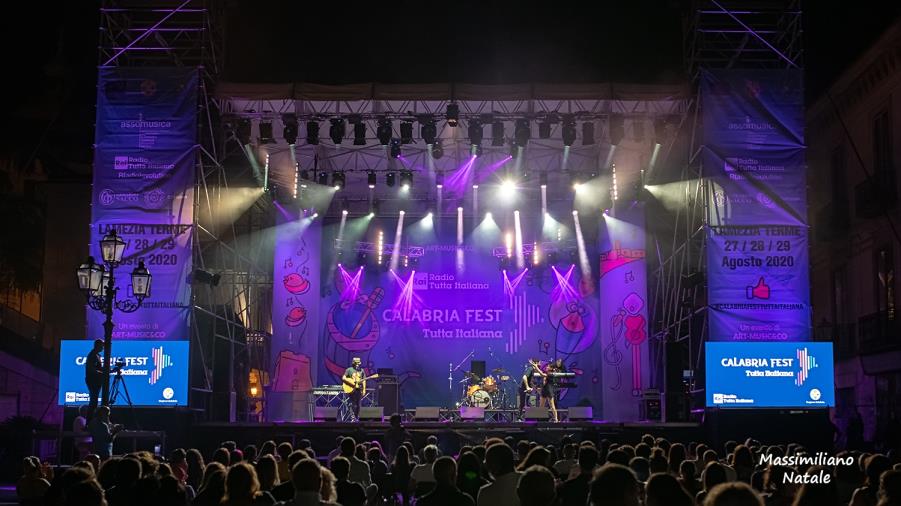 images Stasera a Lamezia Terme la finalissima del "Calabria Fest" 