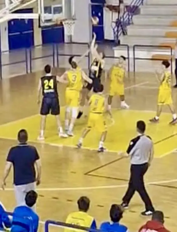 images Under 19 Eccellenza, Basket Academy Catanzaro dilaga a Gioia del Colle e batte l’Olimpia 66-92
