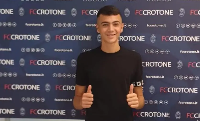 Il giovane calciatore catanzarese Giuseppe Logiudice sbarca nell'Fc Crotone