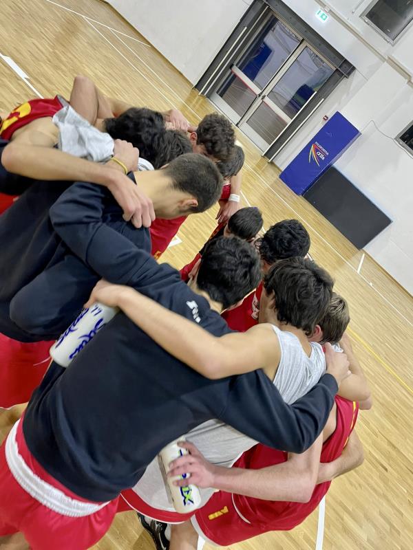 images La Basket Academy Catanzaro under 17 batte il Catania 