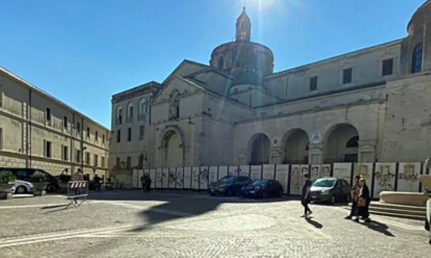 images Claudio Ruga: "Perché il Duomo di Catanzaro è lasciato marcire?"