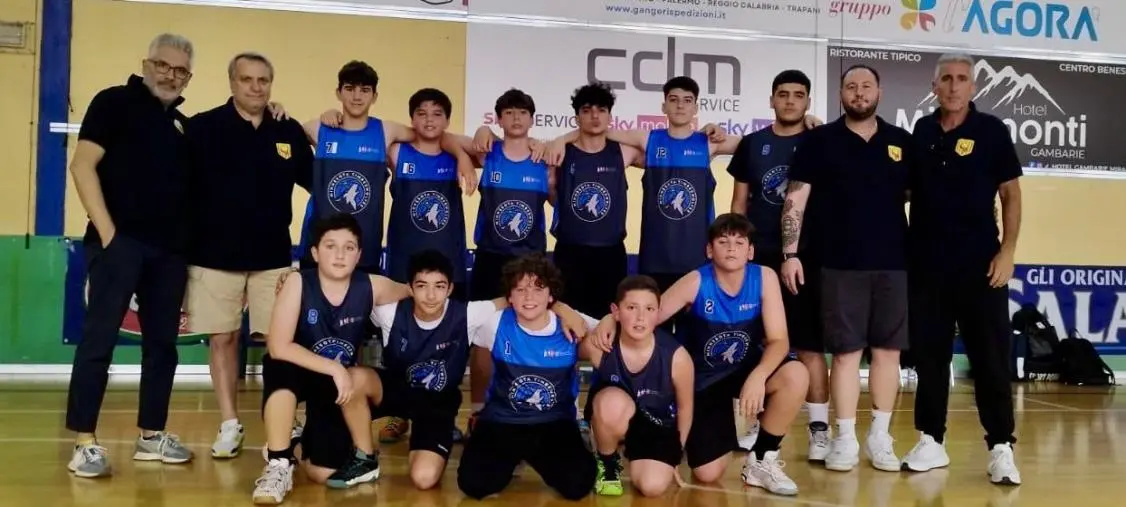 Basket, Academy Catanzaro sfiora il titolo regionale under 13: sconfitta con Lumaka Reggio Calabria 60-59
