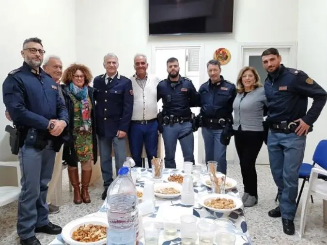 Truffe agli anziani, la Squadra volante di Catanzaro incontra i fedeli della parrocchia Sacro Cuore