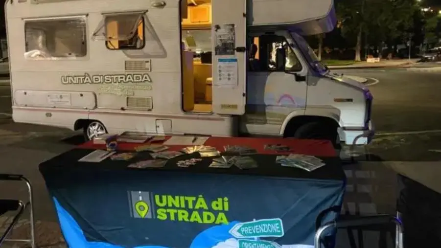 Giornata Mondiale per la lotta all’Aids, la Cooperativa Zarapoti sul lungomare di Catanzaro per sensibilizzare la popolazione