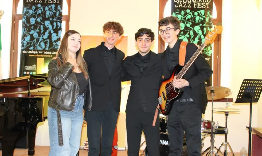 Jazz Day, note dal cuore antico di Catanzaro: giovani talenti accendono Palazzo Stella