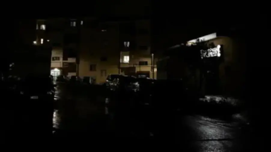 Catanzaro, il quartiere MaterDomini al buio: cittadini esasperati chiedono luce e sicurezza