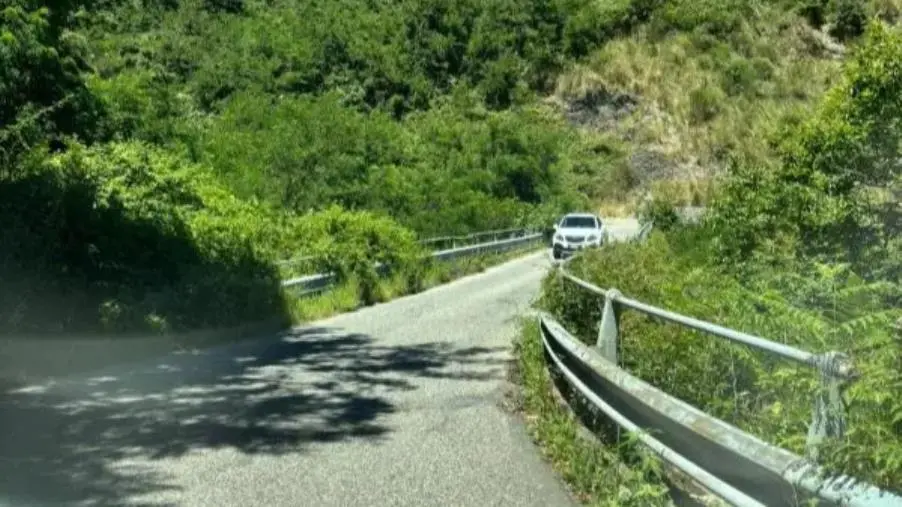 Fagnano Castello, il circolo locale del Pd sollecita il miglioramento della Sp 270 nel viadotto di Fuorilardo 