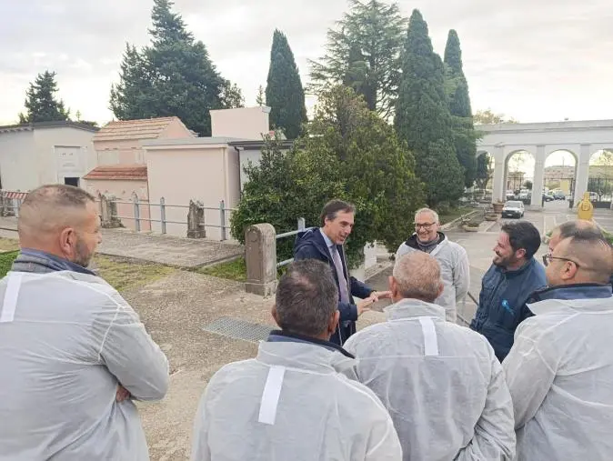 Stabilizzazione dei sei necrofori della Catanzaro Servizi, la soddisfazione di Sergio Costanzo e Luigi Levato