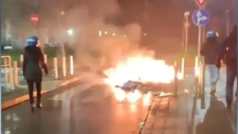 images A Milano cresce la guerriglia urbana: la preoccupazione di Mazzetti (Fsp)