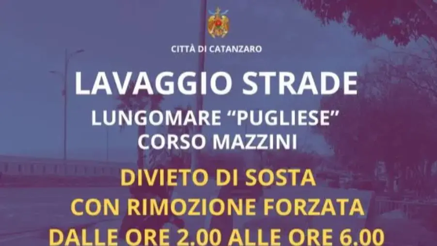 images Stanotte divieto di sosta sul lungomare Pugliese per consentire il lavaggio delle strade: il calendario degli interventi 