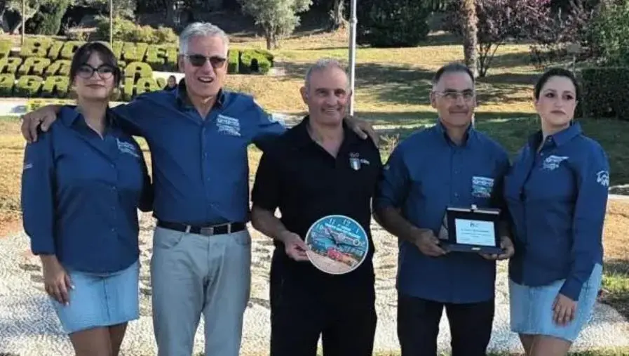 Auto storiche protagoniste a Catanzaro: grande partecipazione al secondo Raduno del Gruppo 500 per Passione