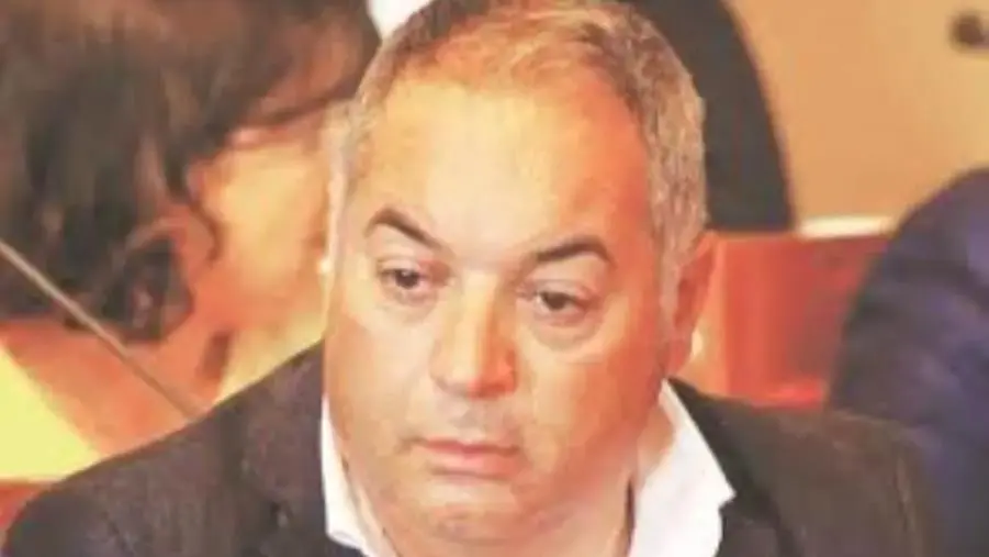 Violenza sessuale, ex consigliere di Lamezia condannato ma la vittima smentisce: parola all'Appello