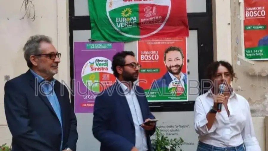Regionali, inaugurato il comitato elettorale di Gianmichele Bosco: "Uniti possiamo farcela"