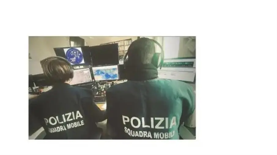 Reggio, furto in un appartamento: arrestati 2 catanesi 