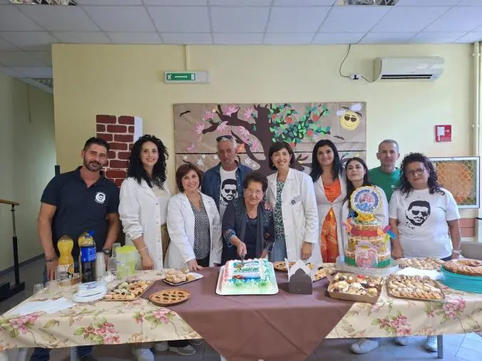 "Auguri nonni": alla Rsa 'S. Francesco Hospital' la festa diventa scambio intergenerazionale (FOTO)
