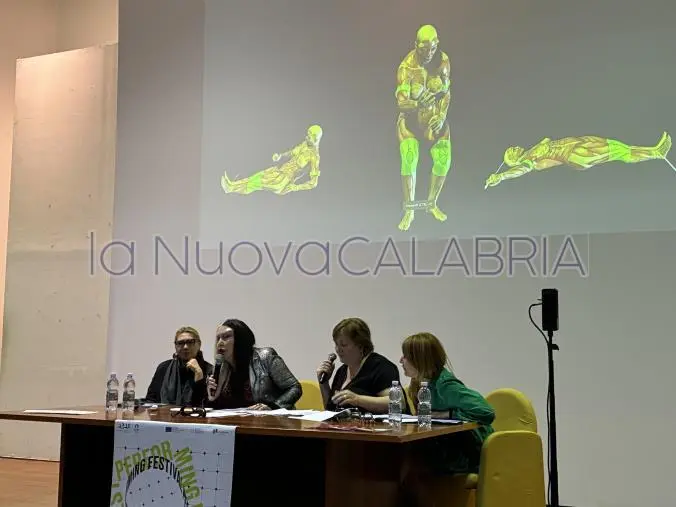 Catanzaro, Performing ospita ORLAN: il corpo come manifesto politico e artistico