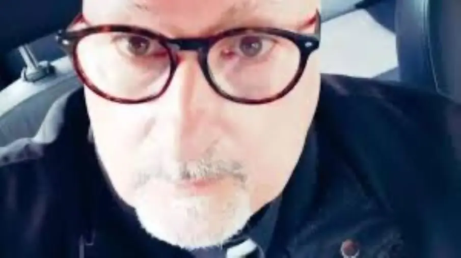 Il messaggio semplice di Don Piero Scicchitano: “Non vivere al massimo”