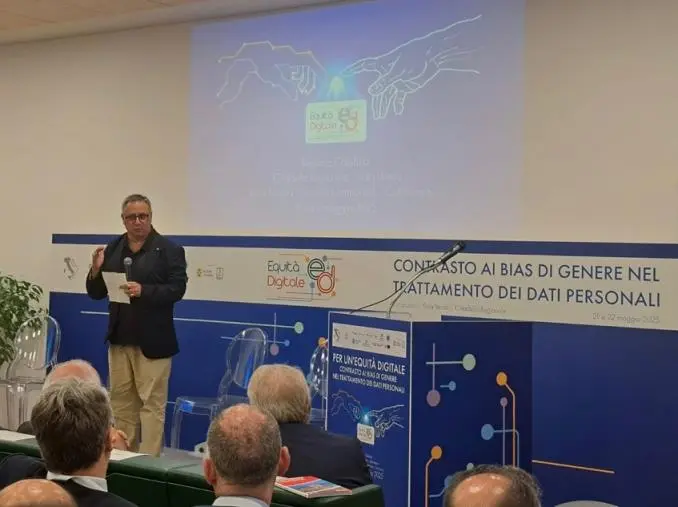 Privacy Tour, il garante Marziale: "Educare i minori, soprattutto eticamente, al corretto uso dell'IA"