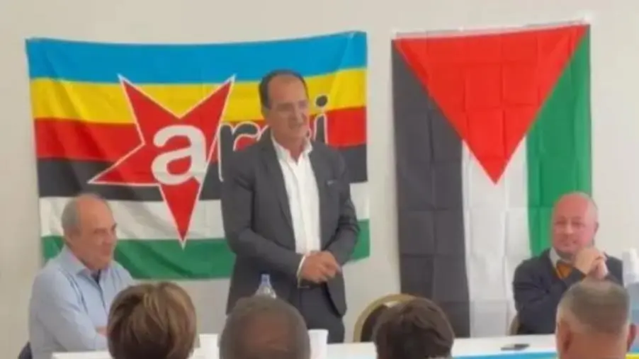 Rosario Bressi presidente di Arci Calabria, le congratulazioni del consigliere regionale Enzo Bruno 