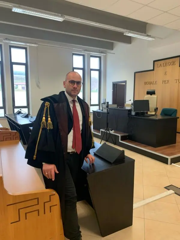 Appropriazione indebita, la Corte d'Appello di Catanzaro conferma la condanna per padre e figlio 