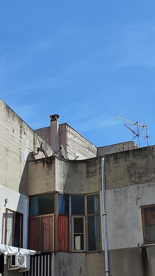 images Quartiere Pistoia. Il consigliere regionale Francesco Pitaro: “L’Aterp di Catanzaro intervenga su alcuni palazzi abbandonati” 