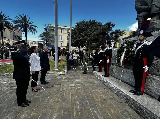 Catanzaro, la cerimonia istituzionale per il 25 aprile con il prefetto Ricci e la sottosegretaria Ferro