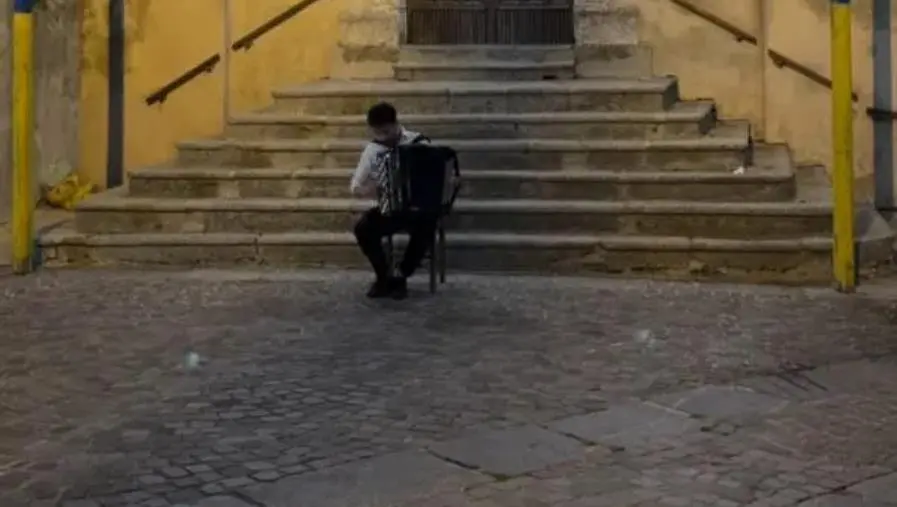 Montauro, una sera all’improvviso… nel borgo vibra la musica di Cosimo Renda