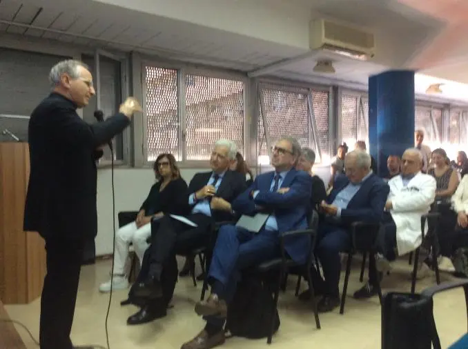 images Arcudi: “Rivoluzione digitale e IA nei modelli di cura”