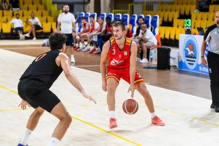 Trofeo Sant’Ambrogio, Basket Academy sfiora l’impresa: cede negli ultimi secondi alla Viola 