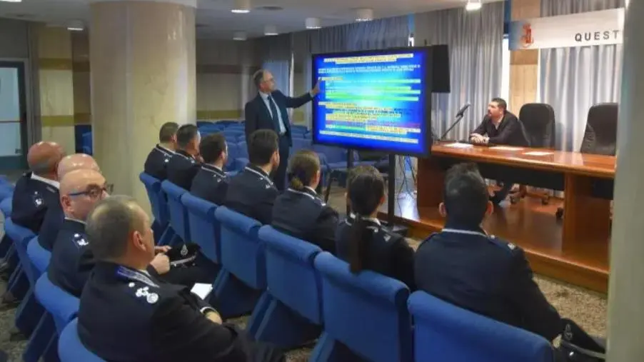 images Catanzaro, incontro formativo tra polizia e allievi vice ispettori della Penitenziaria 