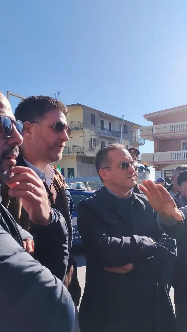 images I sindaci incontrano gli agricoltori in protesta: ecco il documento firmato e presentato alla Regione e Governo