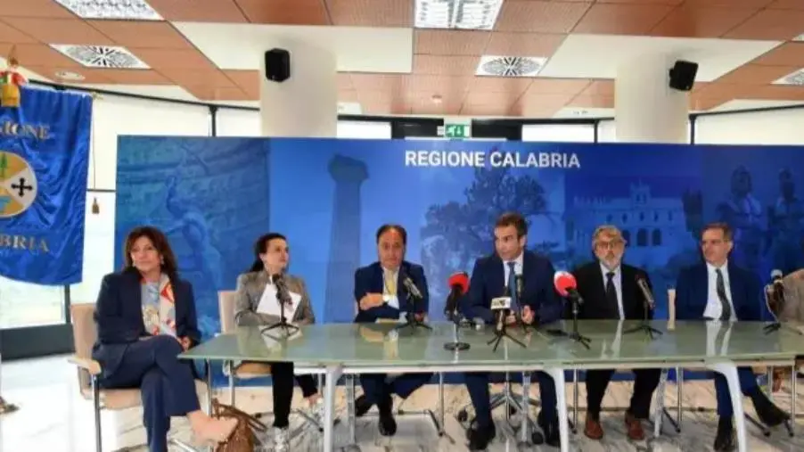 images I conti della sanità calabrese del 2023 e il motore 'spento', il verbale dei ministeri vigilanti 