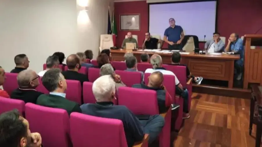 Consorzio di Bonifica della Calabria: intenso e continuo il piano di pulizia dei canali di scolo 