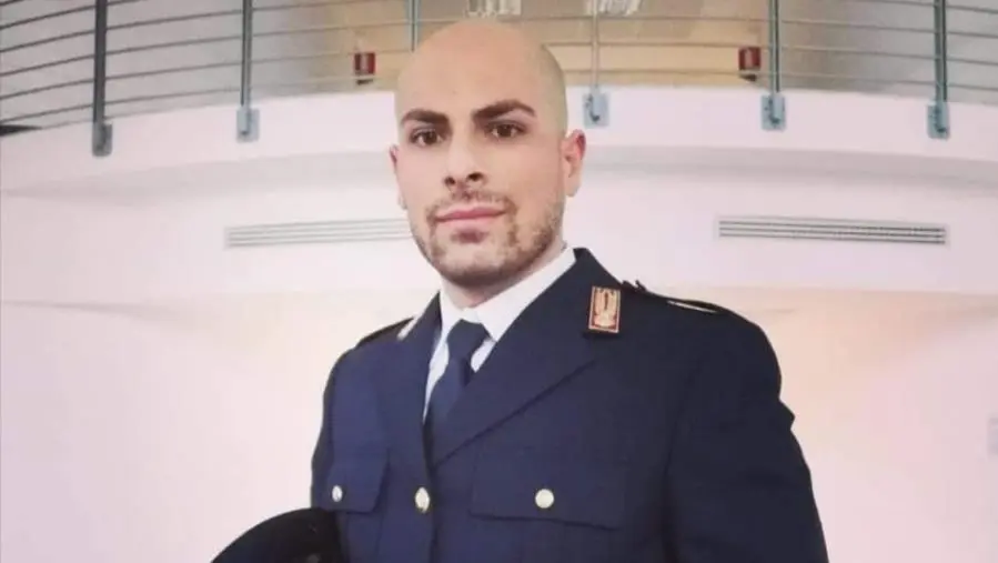 Grave lutto nella Polizia di Gioia Tauro, muore improvvisamente il giovane agente De Angelis 